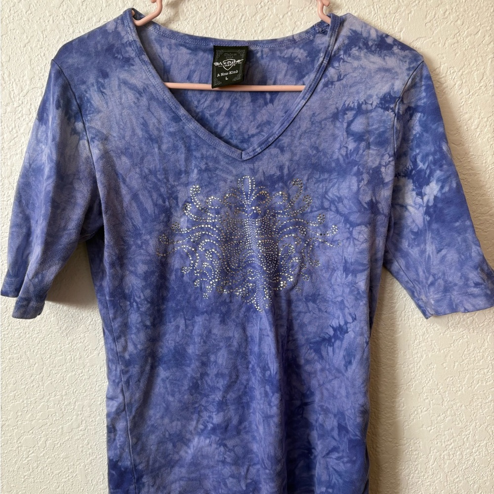 Edge Blue Tie-Dye V-Neck Tee with Embellishment
